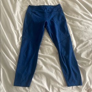 Outdoor voices matching workout set! Size small